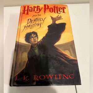 Harry Potter and The Deathly Hallows Hardback Book